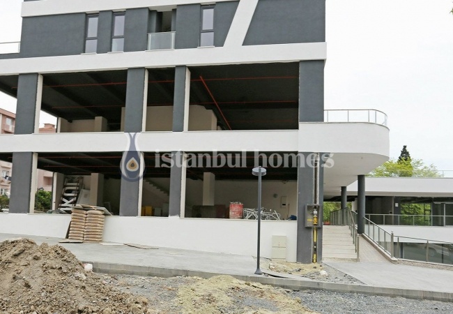 Trendy Real Estate for a Professional Life in Kucukcekmece 11