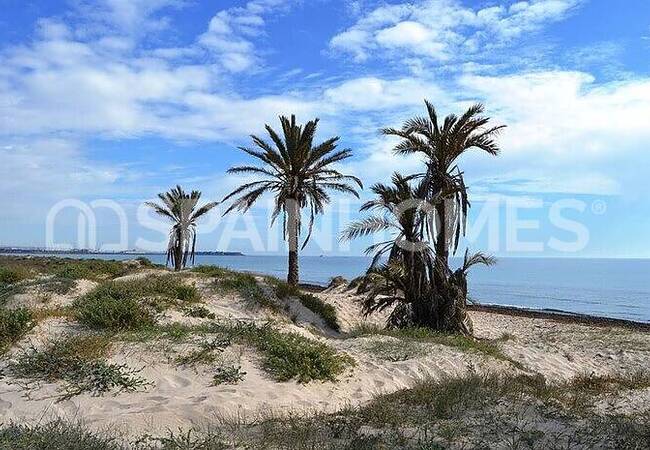 San Pedro Del Pinatar'da Özel Havuzlu ve Şık Tasarımlı Villa 35