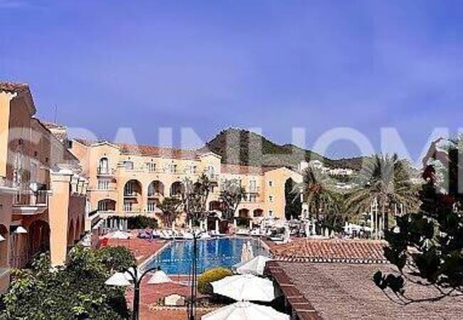 Commercial Properties in Sought After Area La Manga Club 15