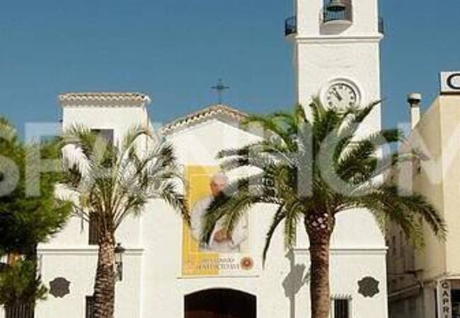 Fully Detached Luxury Villa with Private Pool in Murcia 10