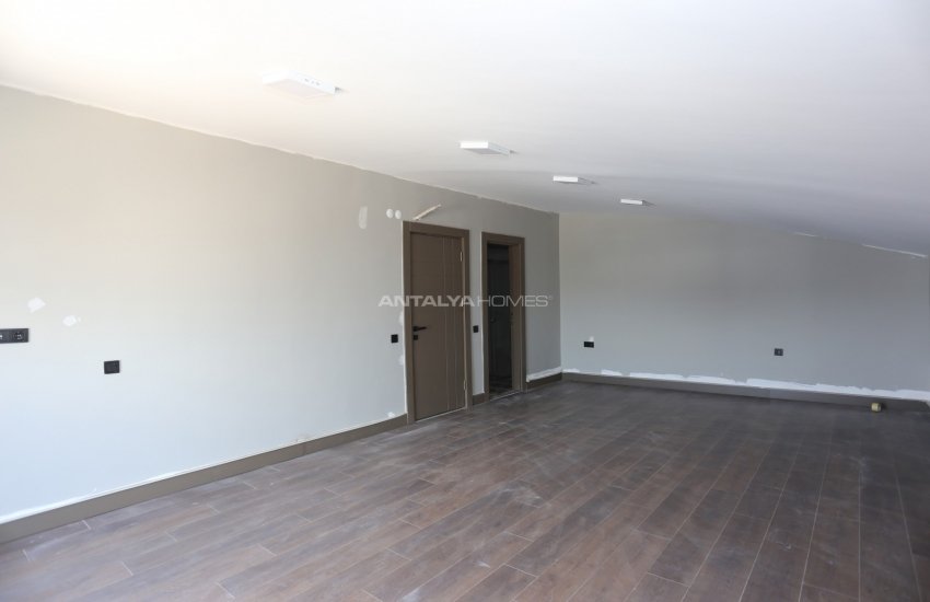 Ruime Vrijstaande Triplex Villa In Kundu Antalya 27