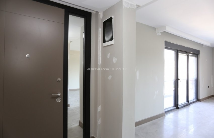 Ruime Vrijstaande Triplex Villa In Kundu Antalya 34