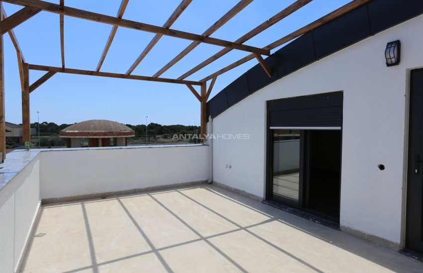 Ruime Vrijstaande Triplex Villa In Kundu Antalya 37