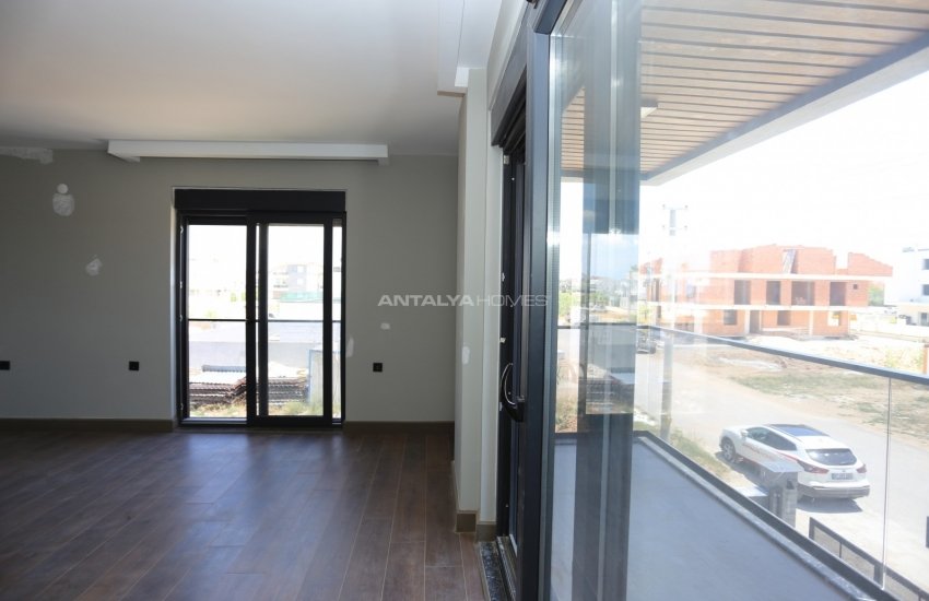 Ruime Vrijstaande Triplex Villa In Kundu Antalya 11