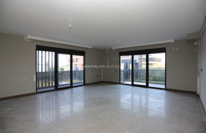 Ruime Vrijstaande Triplex Villa In Kundu Antalya 5