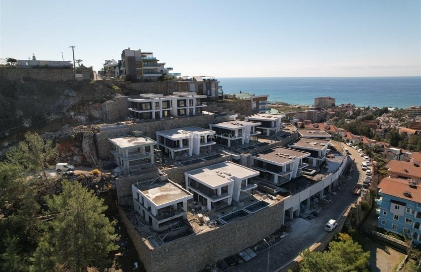Sea View Alanya Villas with Private Pool and Garden 14