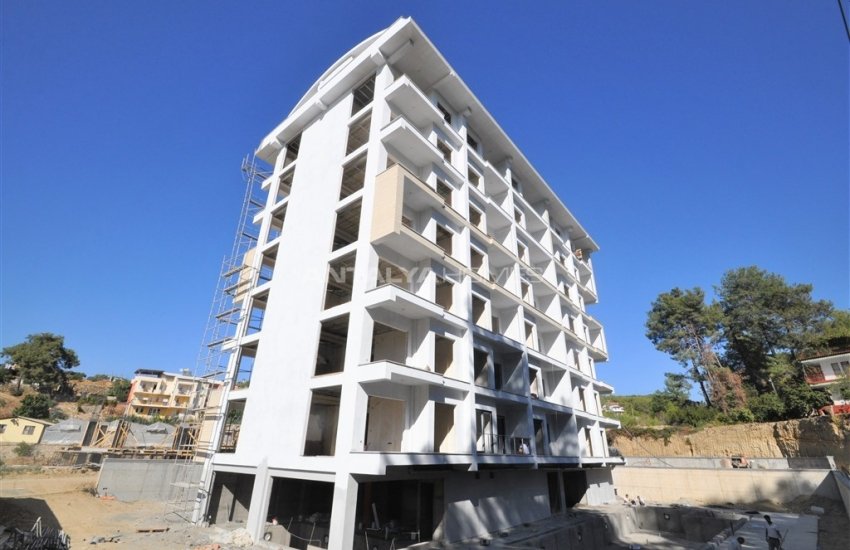 Modernly Designed Real Estate Surrounded by Nature in Alanya 19