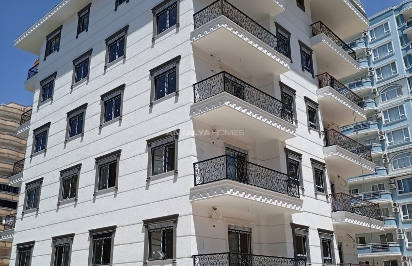 Luxury Flats in Alanya Close to All Amenities in Mahmutlar 26