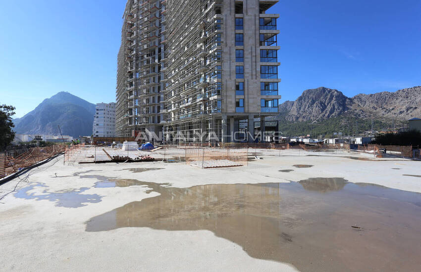 Antalya Luxury Real Estate with Rich Complex Features 25