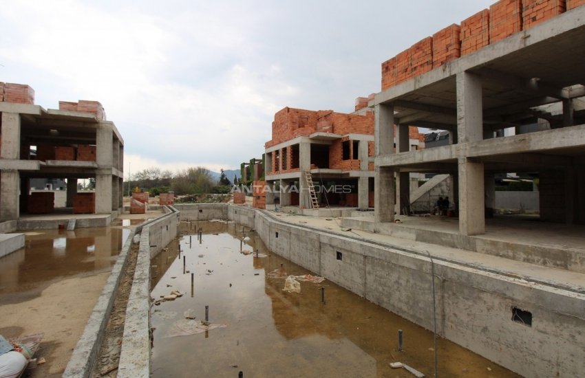 Capacious Villas in a Peaceful Area in Antalya Konyaaltı 35