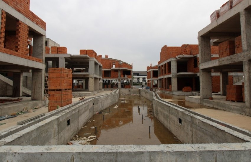Capacious Villas in a Peaceful Area in Antalya Konyaaltı 33