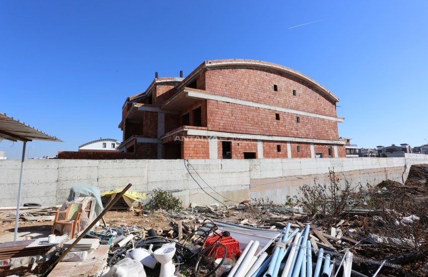 Excellent 3 Bedroom Villas with Parking Lots in Konyaaltı 25