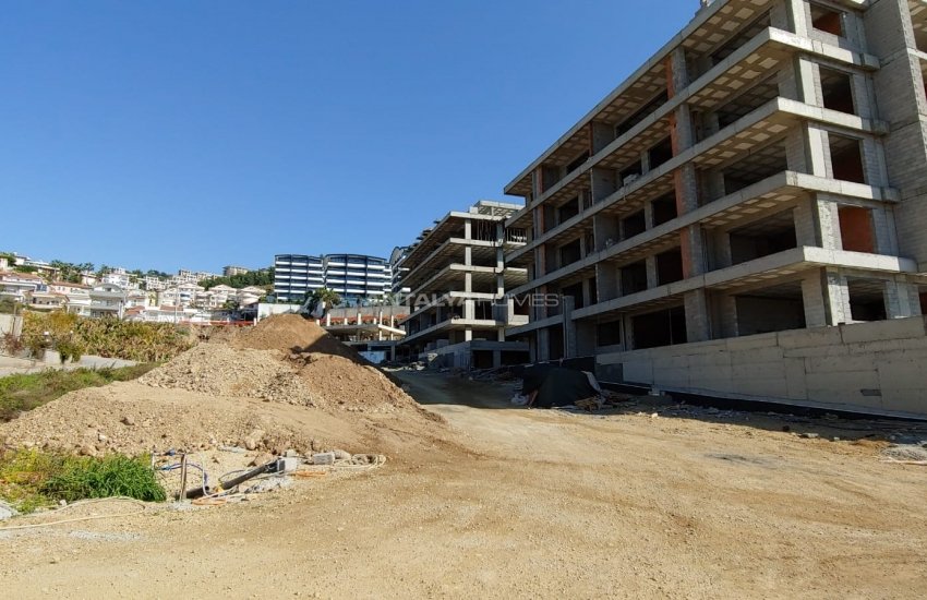 Full Activity Apartments with Swimming Pool in Kargicak 12