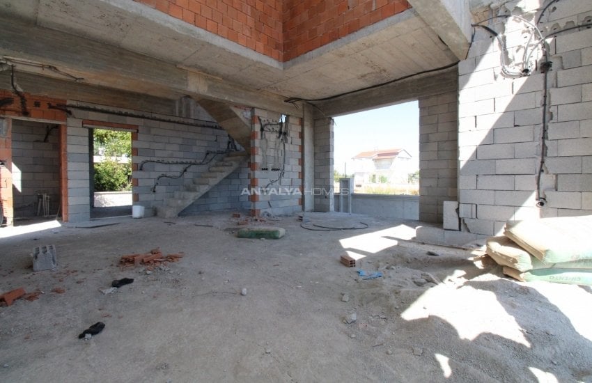 Duplex Detached Villa Suited for Private Life in Döşemealtı 7