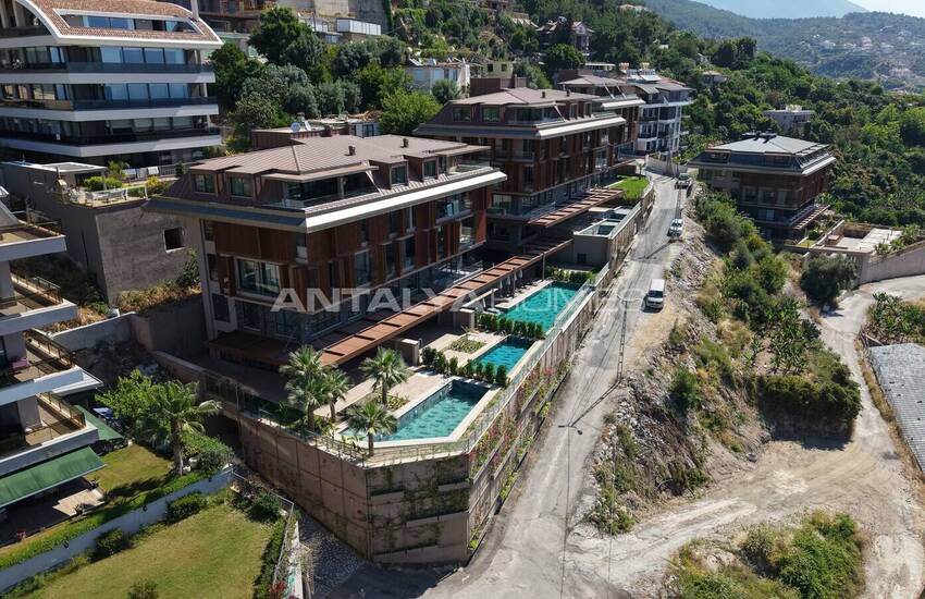 Advantageously Located Apartments in a Complex in Alanya 19