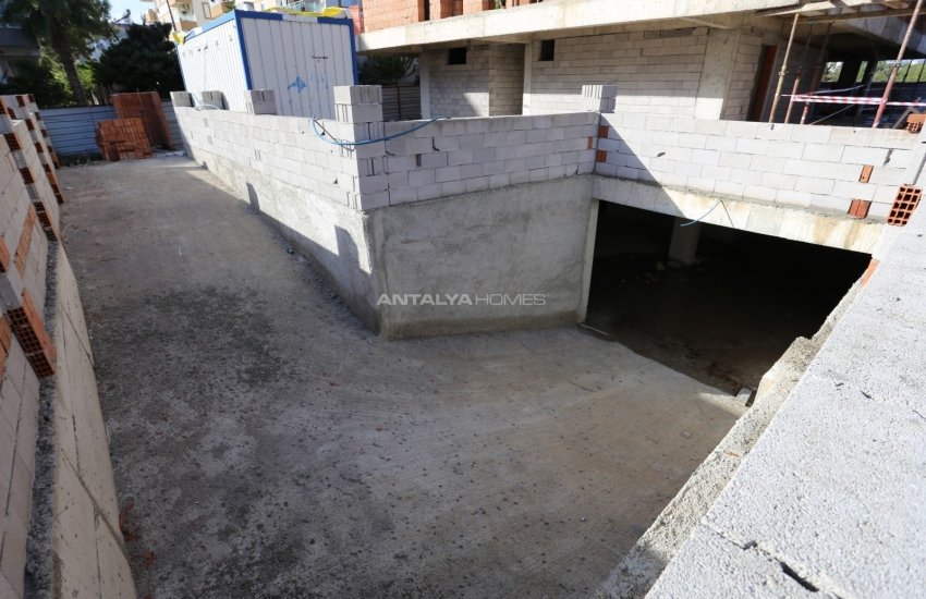 New Build Investment Flats Near University in Konyaalti 16