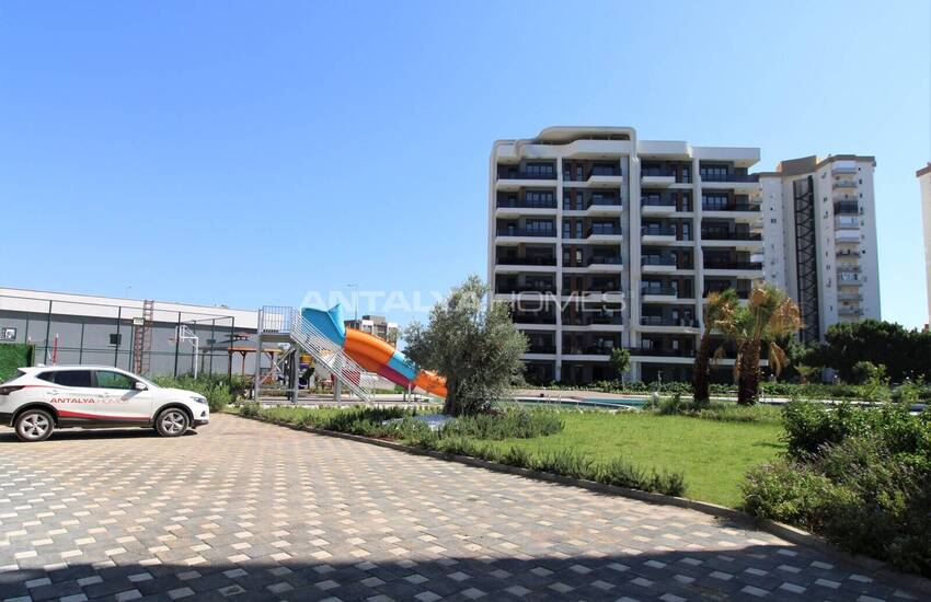 Luxurious Real Estate with Rich Complex Features in Antalya 36