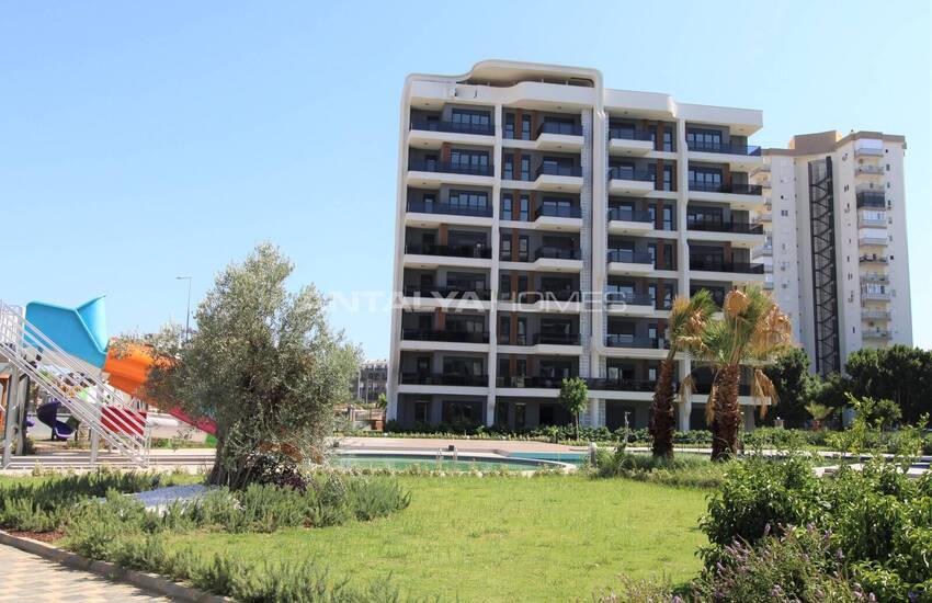 Luxurious Real Estate with Rich Complex Features in Antalya 32