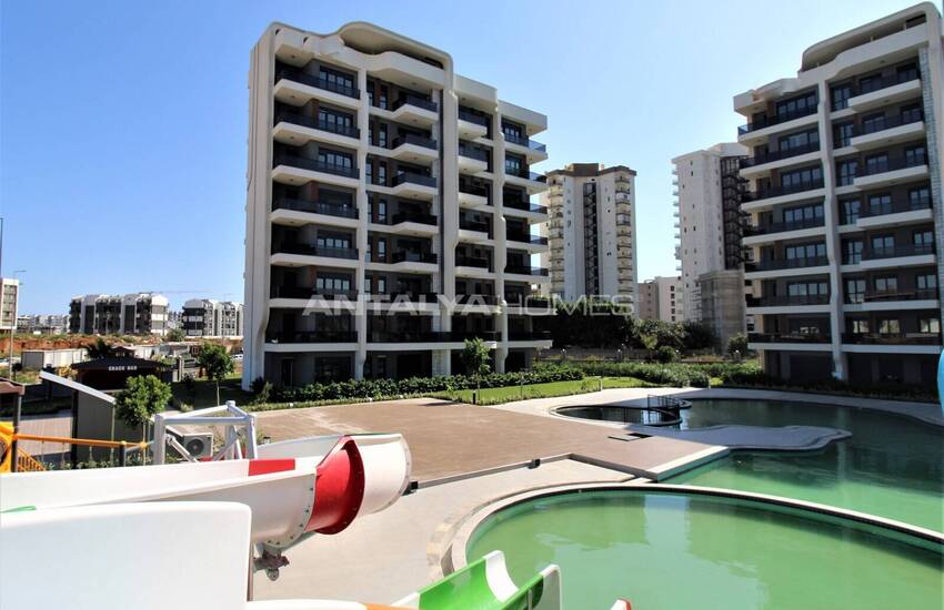 Luxurious Real Estate with Rich Complex Features in Antalya 28