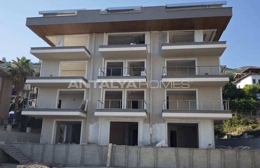Alanya'da Deniz ve Kale Manzaralı Villa Konseptli Daireler 15