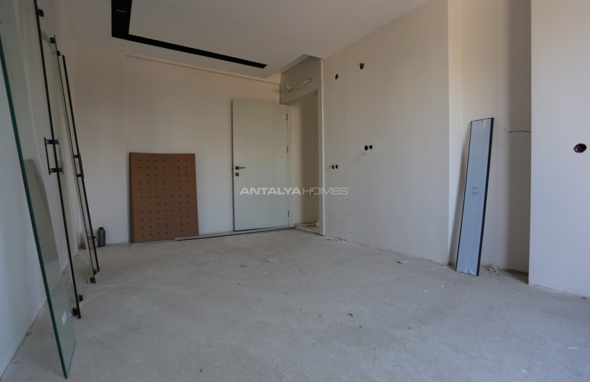 Well Located Luxurious Apartments in Antalya Sirinyali 23