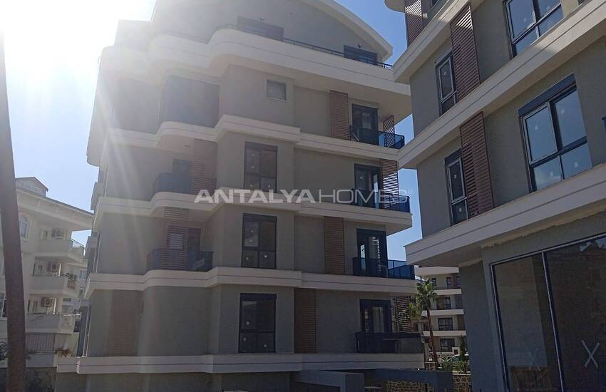 Contemporary Flats Within Easy Reach of Amenities in Alanya 13