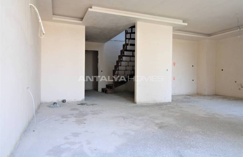 Deluxe Real Estate in Antalya Konyaalti with a Pool 17