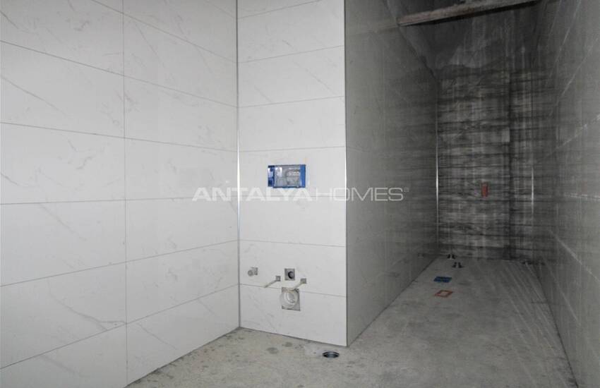 Deluxe Real Estate in Antalya Konyaalti with a Pool 23