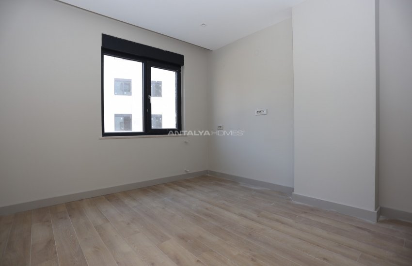 Apartments in a Complex with Rich Facilities in Konyaaltı 33