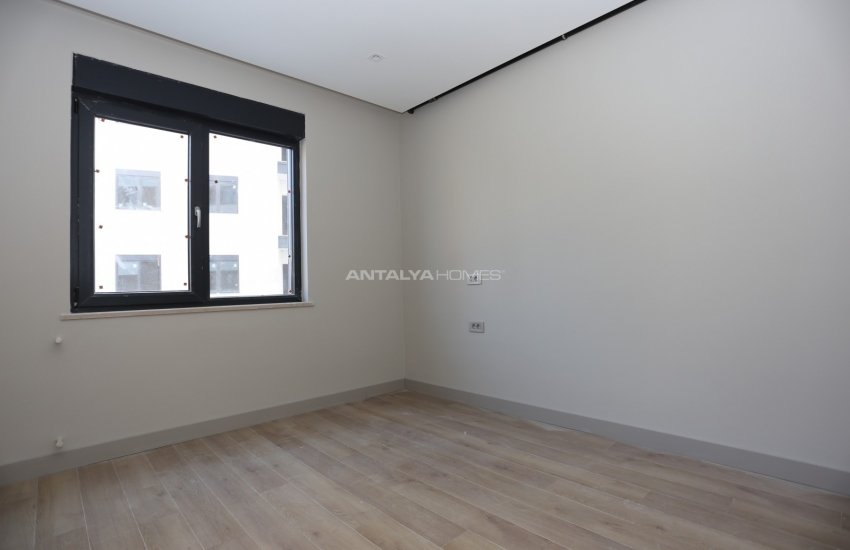 Apartments in a Complex with Rich Facilities in Konyaaltı 36