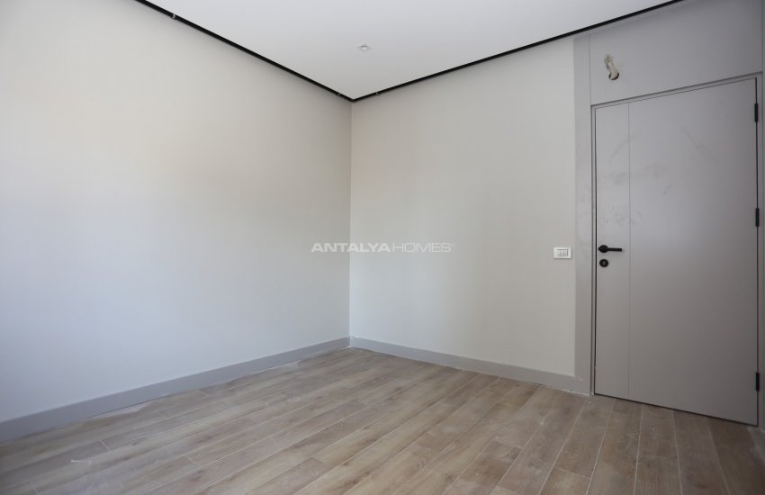 Apartments in a Complex with Rich Facilities in Konyaaltı 37