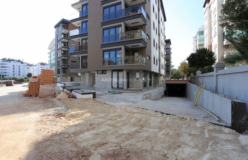Apartments in a Complex with Rich Facilities in Konyaaltı 17