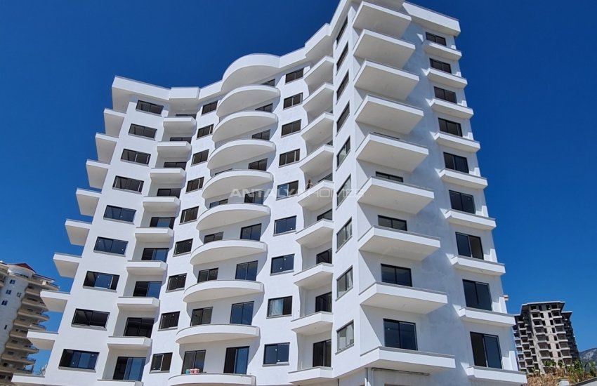 Spacious Flats with City and Sea Views in Alanya Mahmutlar 26