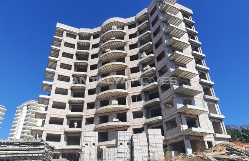 Spacious Flats with City and Sea Views in Alanya Mahmutlar 24