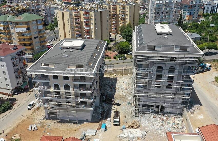 Centrally-located Shops Surrounded by Amenities in Alanya Center 4