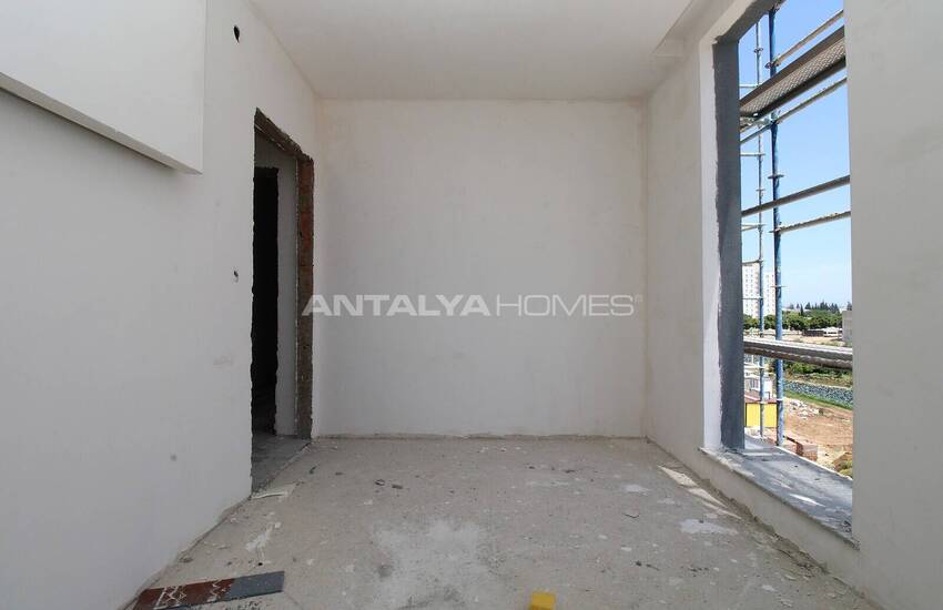 Chic Flat in a Prestigious Residential Area in Altintas Antalya 33