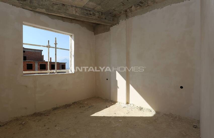 New Apartments in a Well-maintained Complex in Antalya Kepez 21