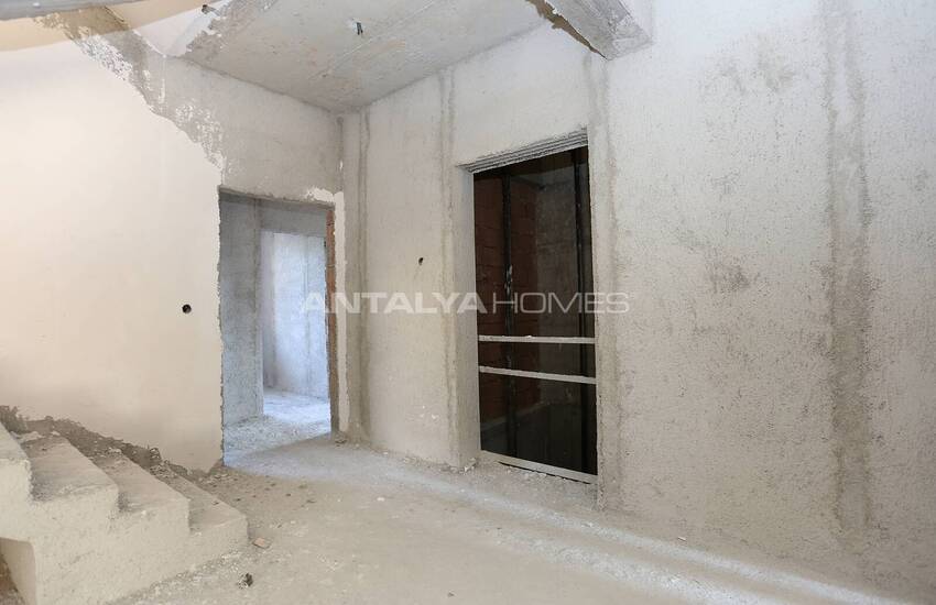 New Apartments in a Well-maintained Complex in Antalya Kepez 16