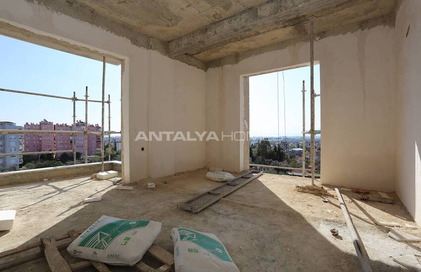 New Apartments in a Well-maintained Complex in Antalya Kepez 17