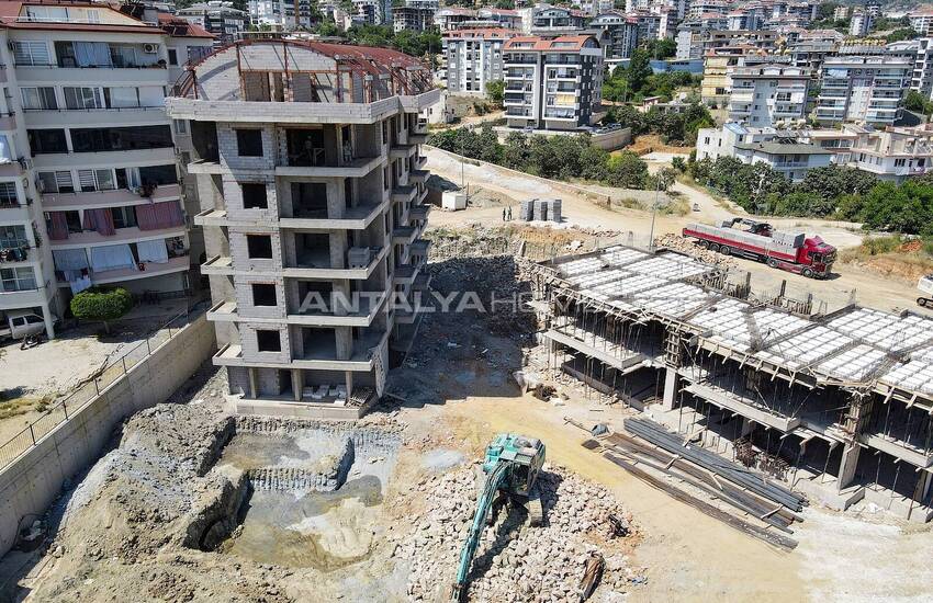 Chic Apartments with Rich Social Facilities in Alanya Oba 17