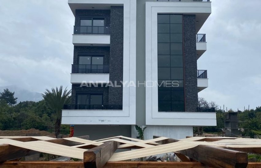 Spacious Properties Intertwined with Orange Garden in Alanya 34