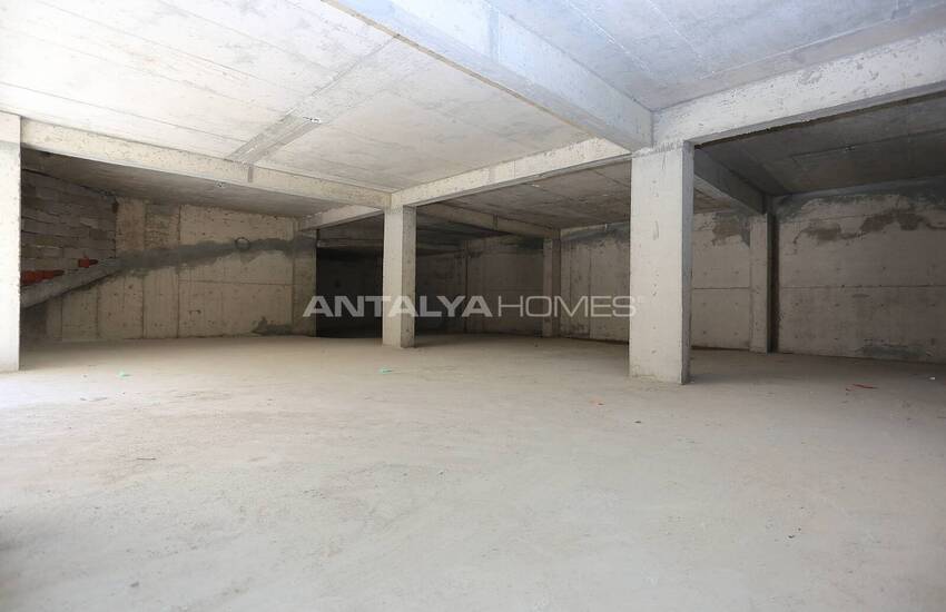 Antalya Commercial Shop Close to University in Konyaalti 1