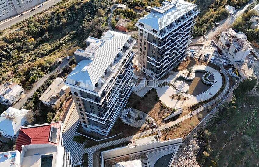 Investera Fastigheter I Ett Komplex Med Faciliteter På Plats 32