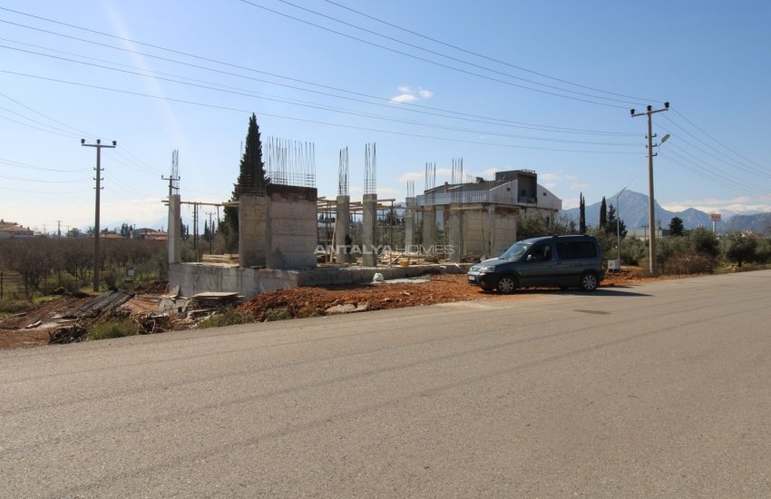 Semi-detached Villas with a Lift and a Pool in Dosemealti 16