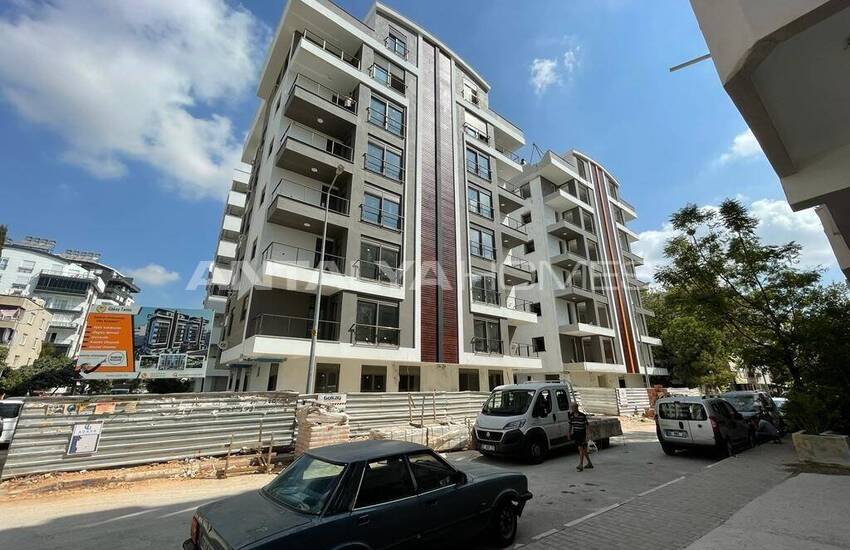 Antalya Muratpaşa’da Güvenli Site İçinde Lüks Daireler 12