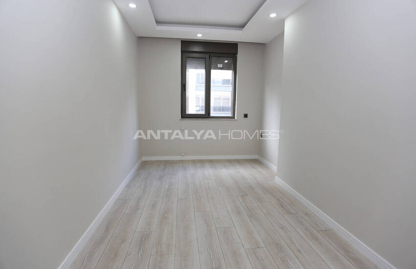 Antalya Muratpaşa’da Güvenli Site İçinde Lüks Daireler 21