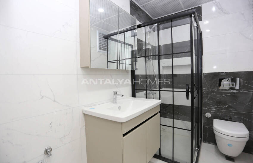 Antalya Muratpaşa’da Güvenli Site İçinde Lüks Daireler 25