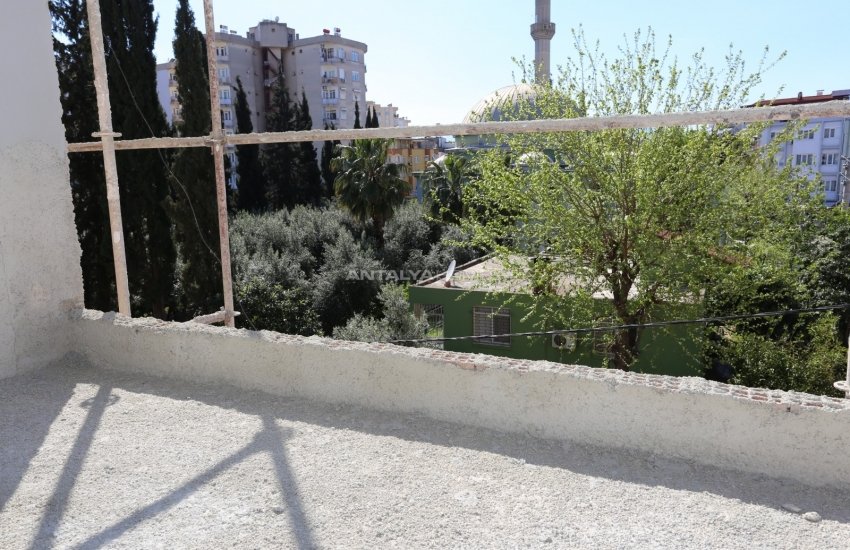 Modern Apartments Close to the City Center in Muratpaşa 12