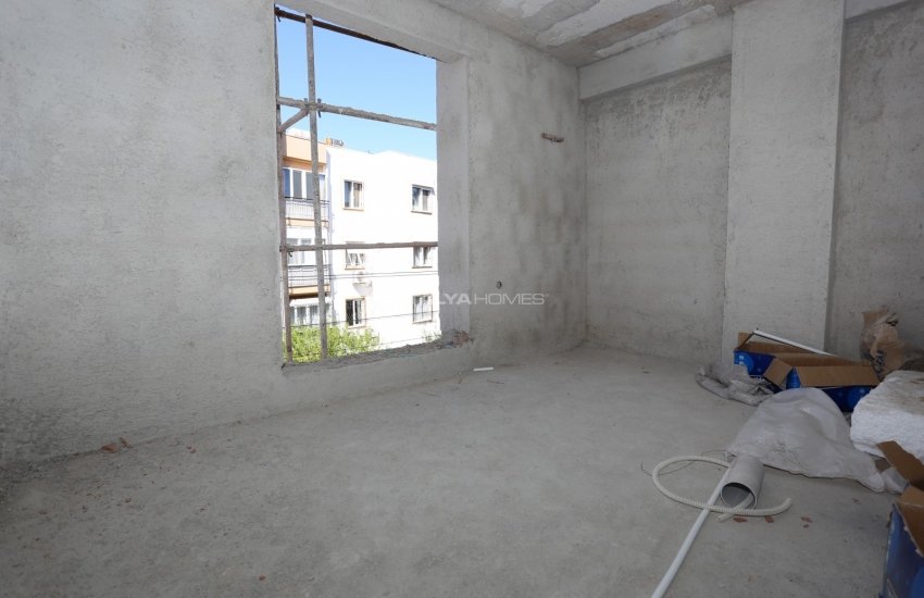 Modern Apartments Close to the City Center in Muratpaşa 10