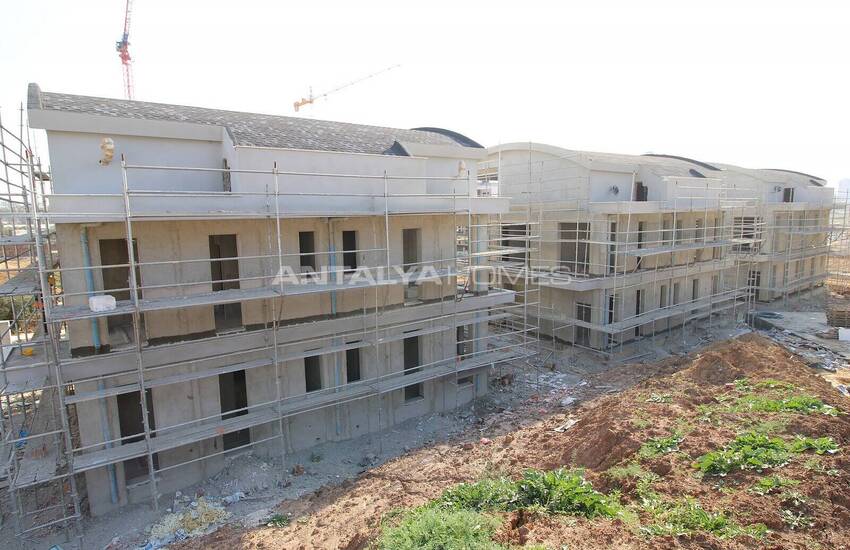 Luxurious Villas Surrounded by Social Facilities in Antalya 8